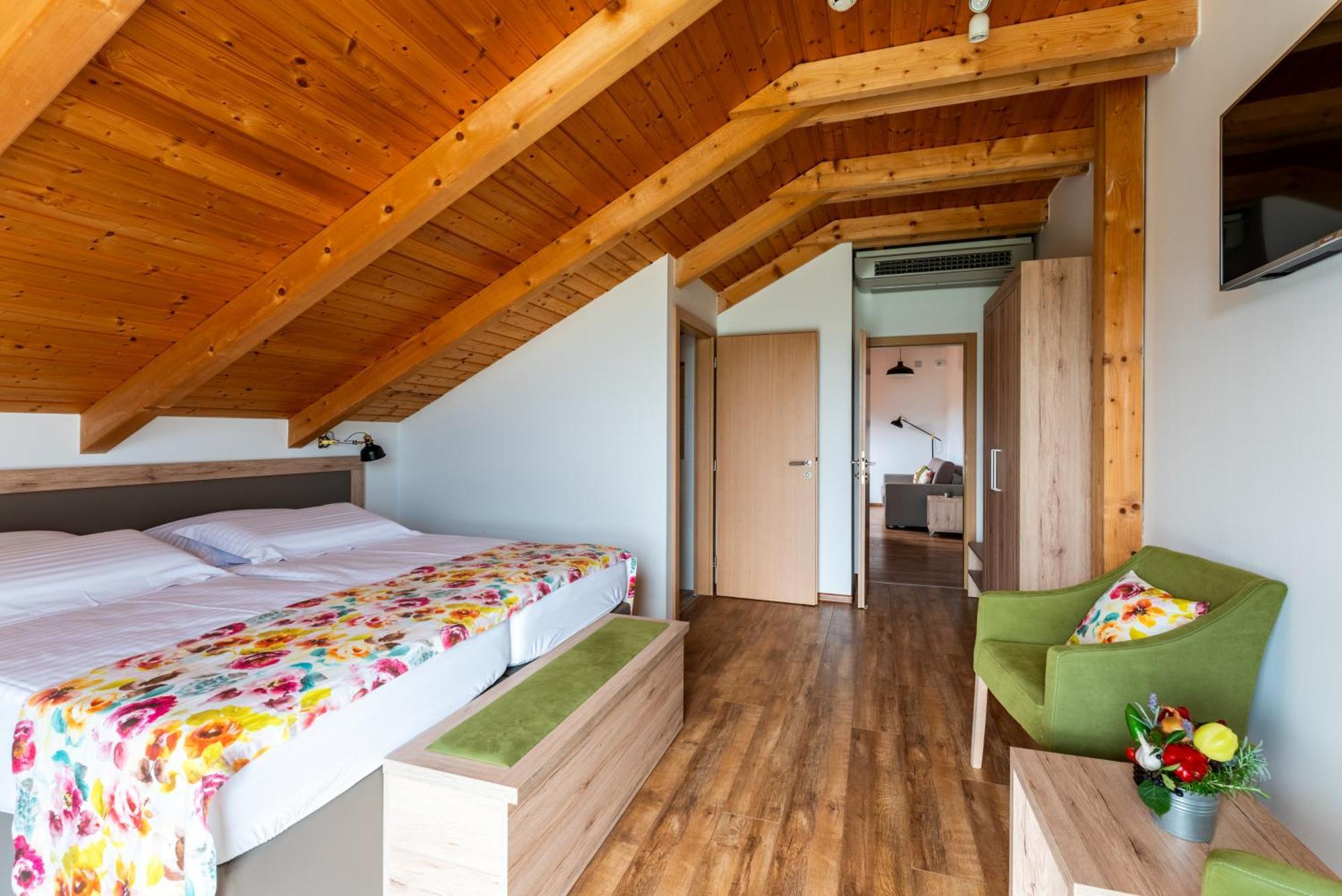 Bed&Breakfast Vinarija Coner Bjelovar Dış mekan fotoğraf