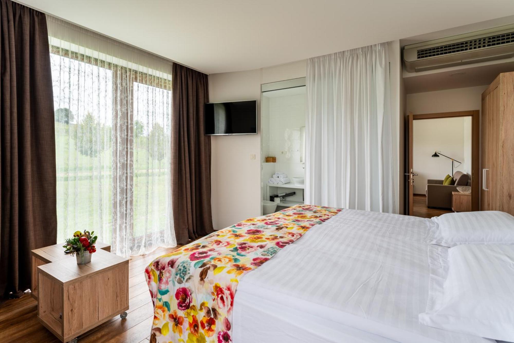 Bed&Breakfast Vinarija Coner Bjelovar Dış mekan fotoğraf
