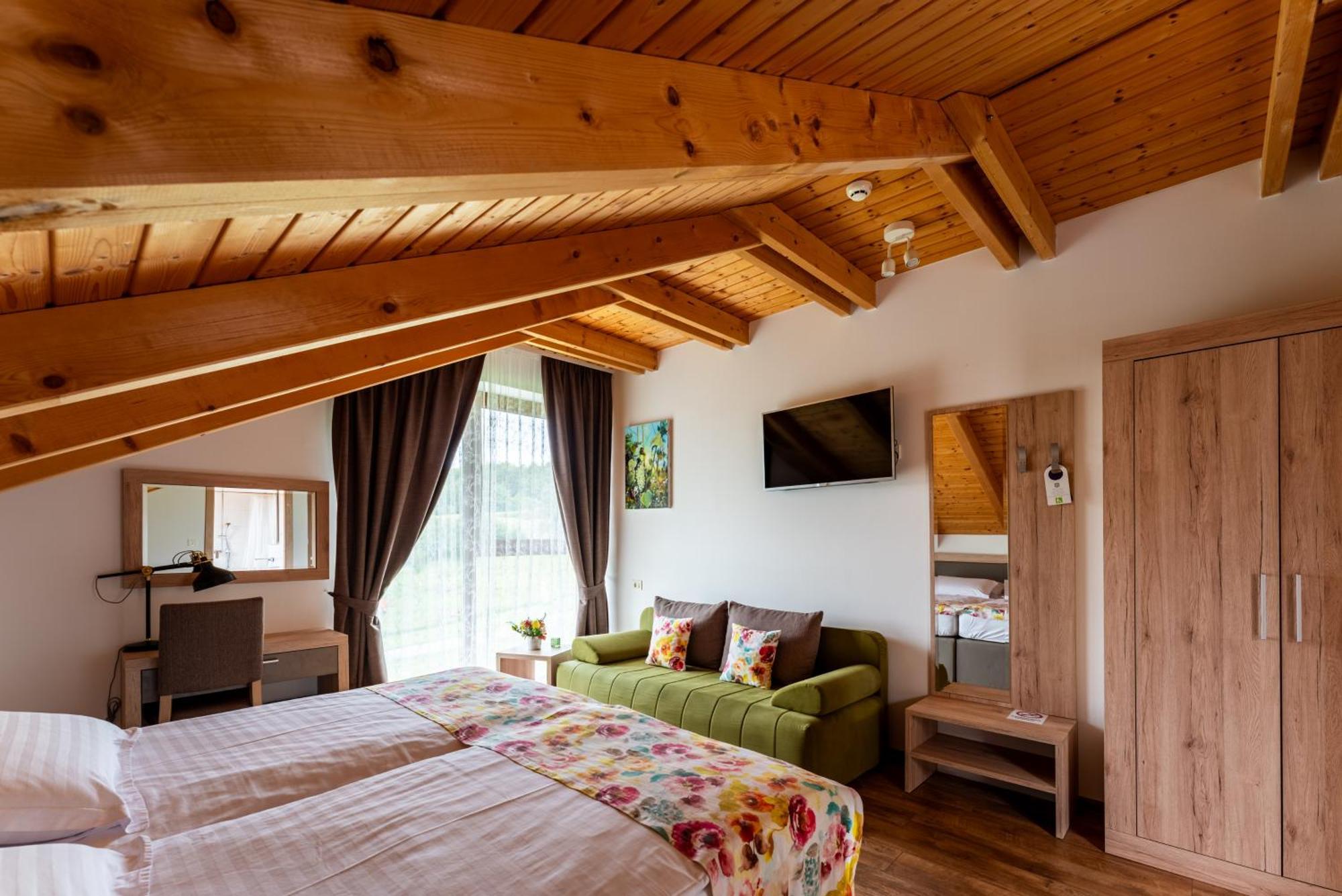 Bed&Breakfast Vinarija Coner Bjelovar Dış mekan fotoğraf