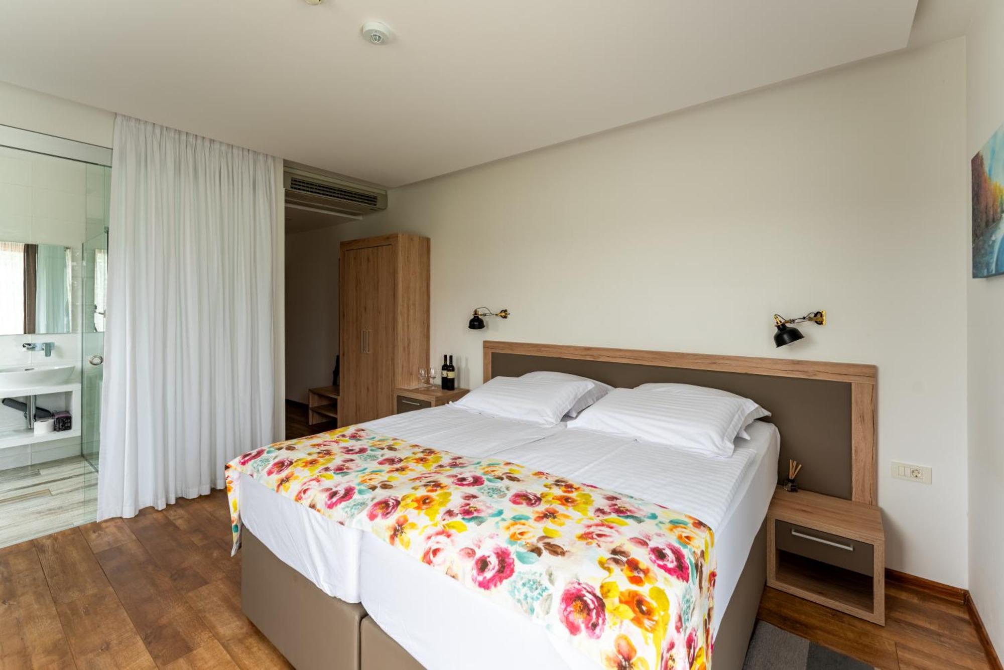 Bed&Breakfast Vinarija Coner Bjelovar Dış mekan fotoğraf